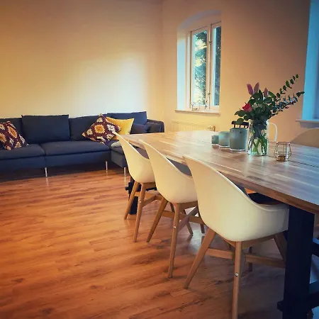 Semesterbostad Schickes Landhaus In Koselau&ostsee *