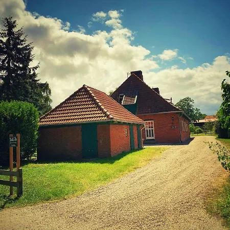 Semesterbostad Schickes Landhaus In Koselau&ostsee *